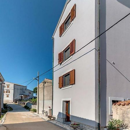 Apartmani Muzic Orlec Екстер'єр фото