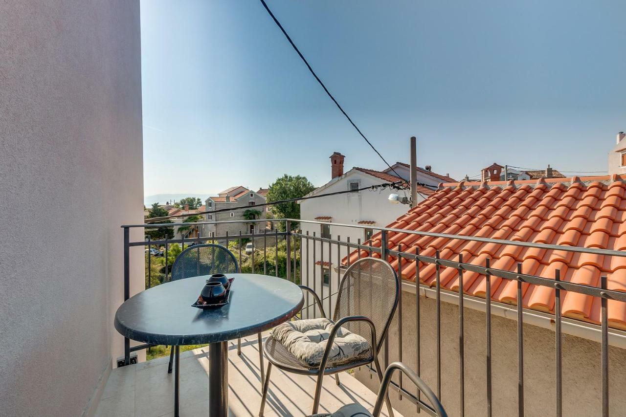 Apartmani Muzic Orlec Екстер'єр фото