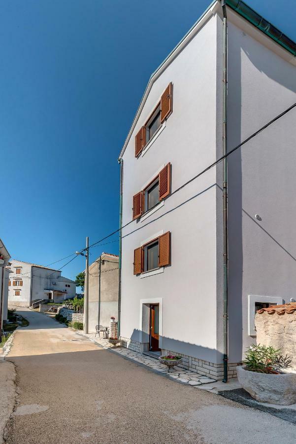 Apartmani Muzic Orlec Екстер'єр фото