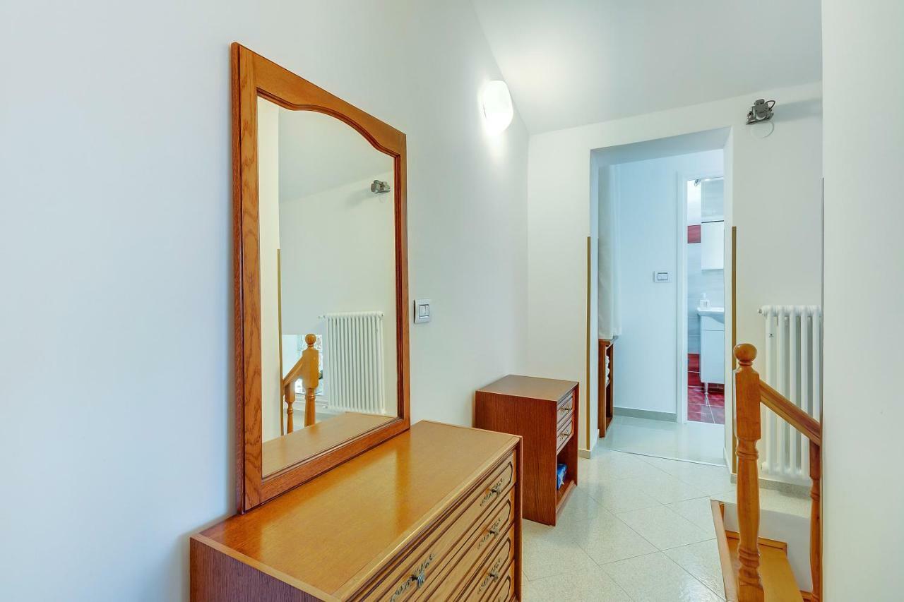 Apartmani Muzic Orlec Екстер'єр фото